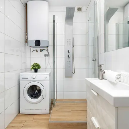Appartement Bright Dzialynskich Near Old Town By Renters